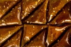 FINDIK EZMELİ MUSKA TATLISI 500GR